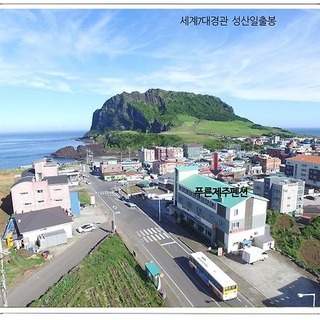Pureun Jeju Pension Сеогвипо Екстериор снимка