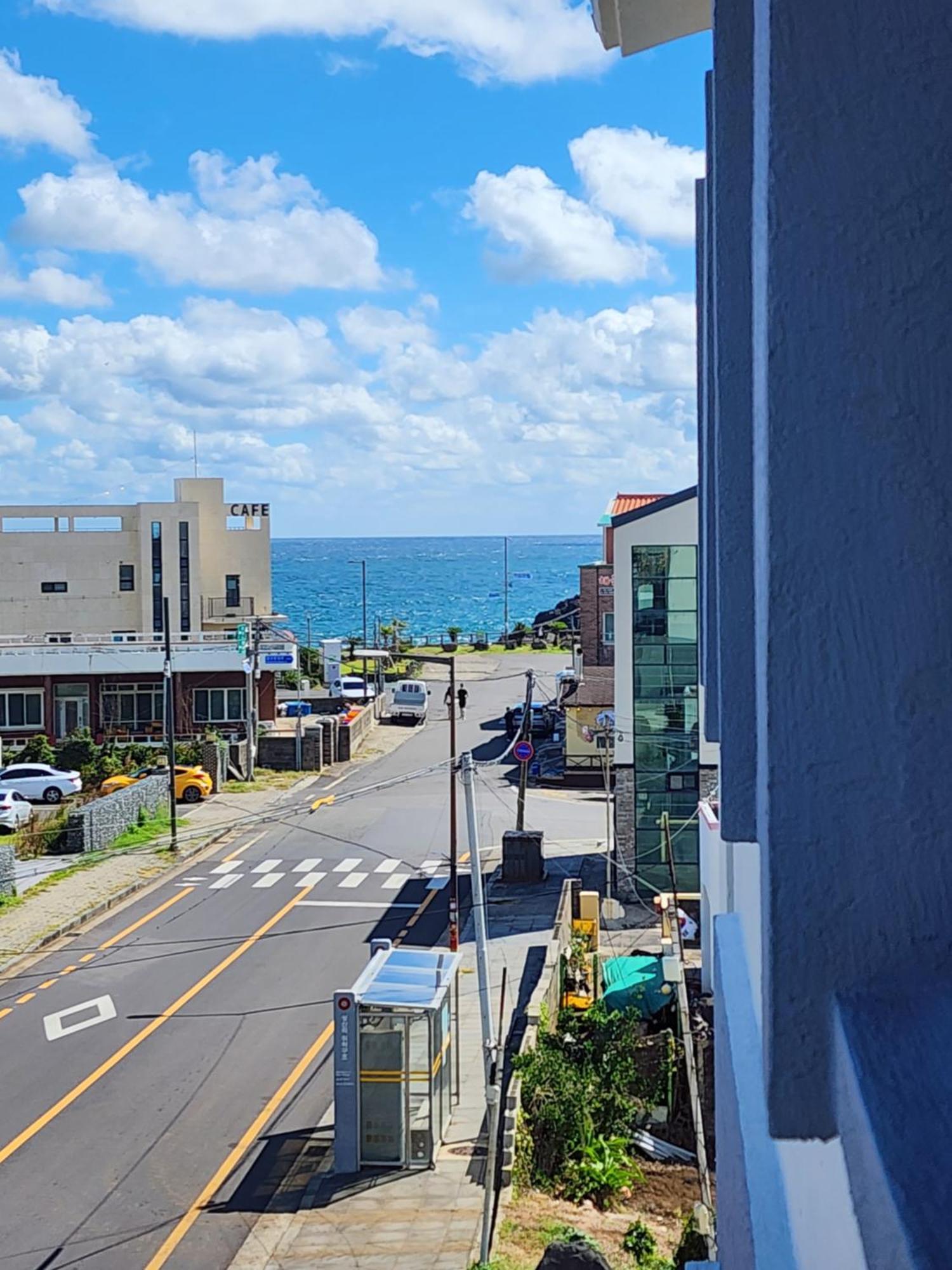 Pureun Jeju Pension Сеогвипо Екстериор снимка