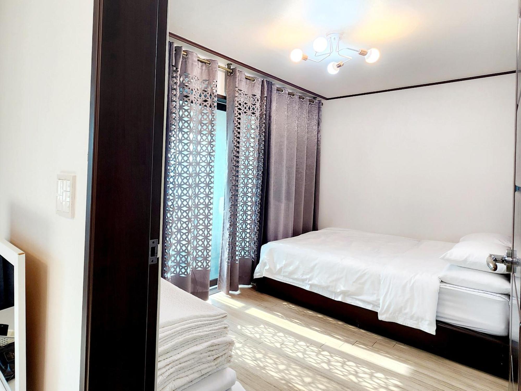 Pureun Jeju Pension Сеогвипо Екстериор снимка