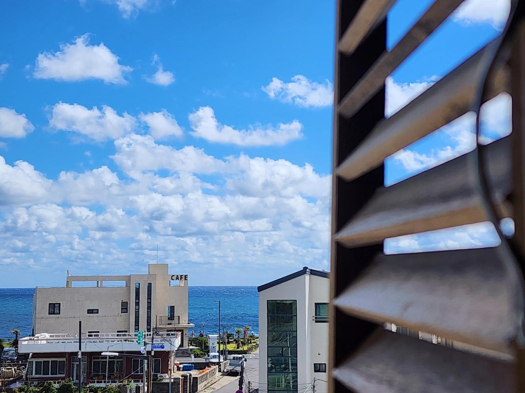 Pureun Jeju Pension Сеогвипо Екстериор снимка